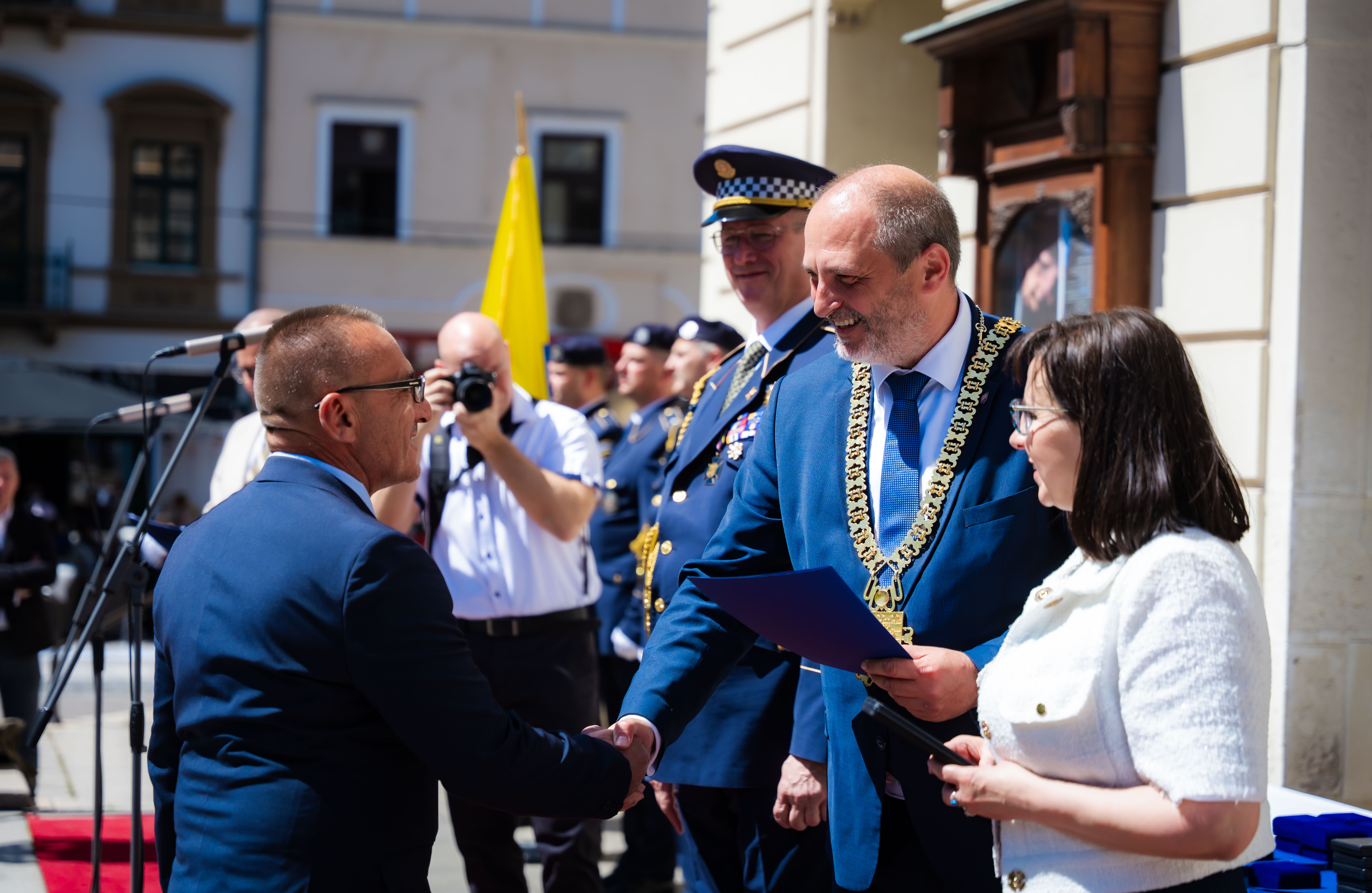 Slavnostne ocenovanie prislusnikov Mestskej policie mesta Kosice -1-45